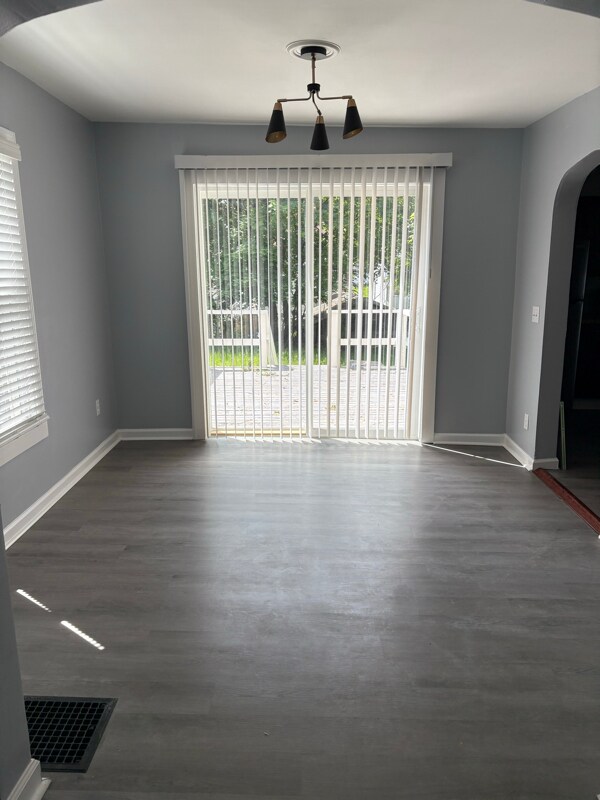 Photo - 204 Mariposa St