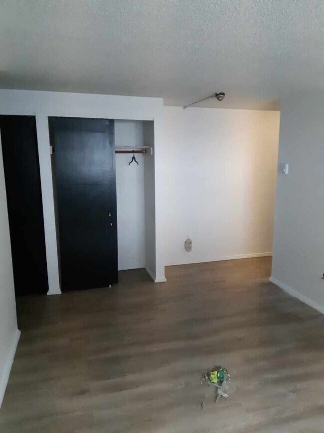 Photo - 434 Palace Rd Unité 15