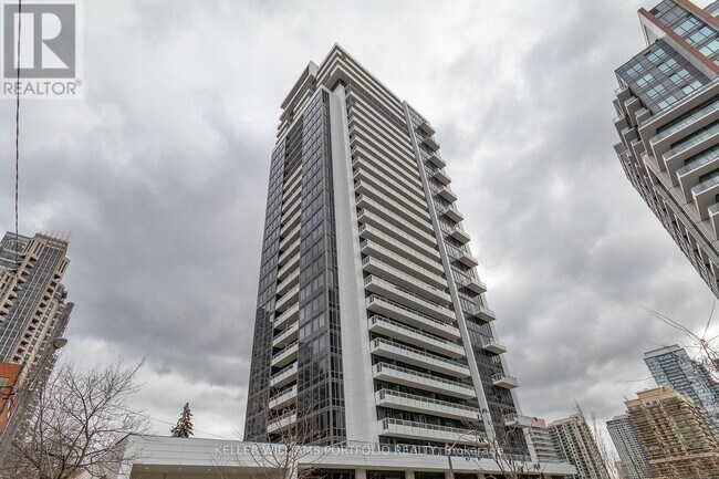 Photo - 75 Canterbury Pl Unit 1205