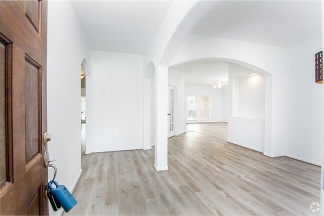 Building Photo - 51 N Regan Mead Cir Rental