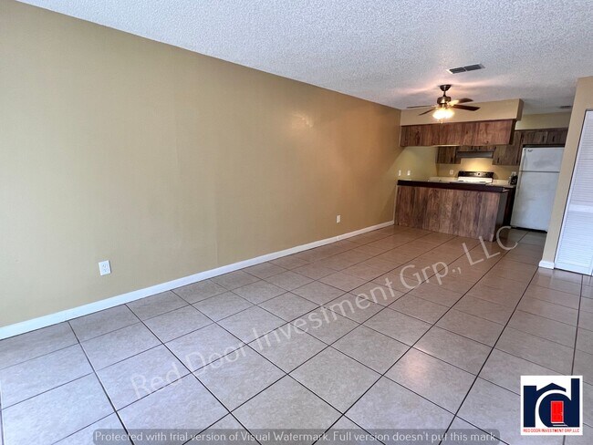 Photo - Spacious 2/2 quadplex Unit D