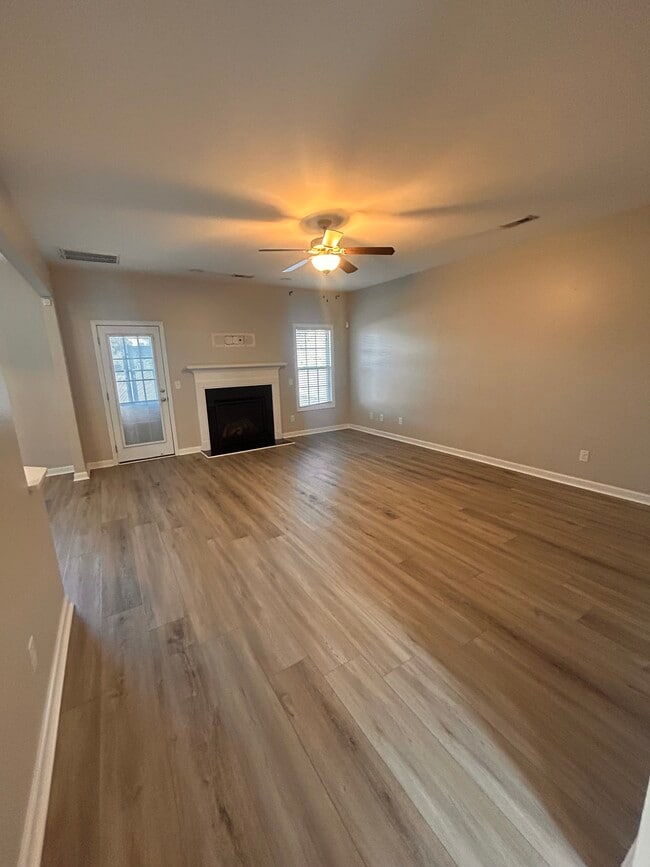 Photo - 4304 Dublin Rd