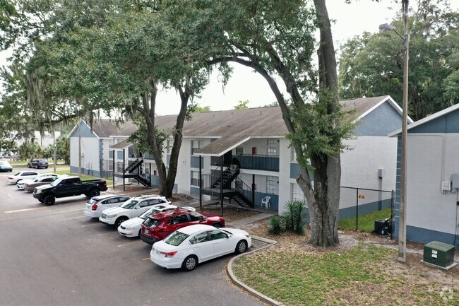 Building Photo - Willow Square Apartments