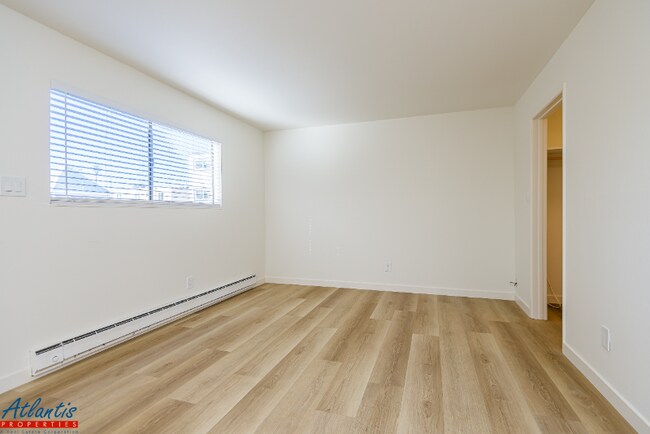 Photo - 555 S 10th St Unidad 13