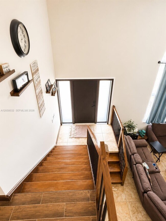 Photo - 15832 Stonetower St