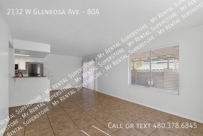 Photo - 2132 W Glenrosa Ave