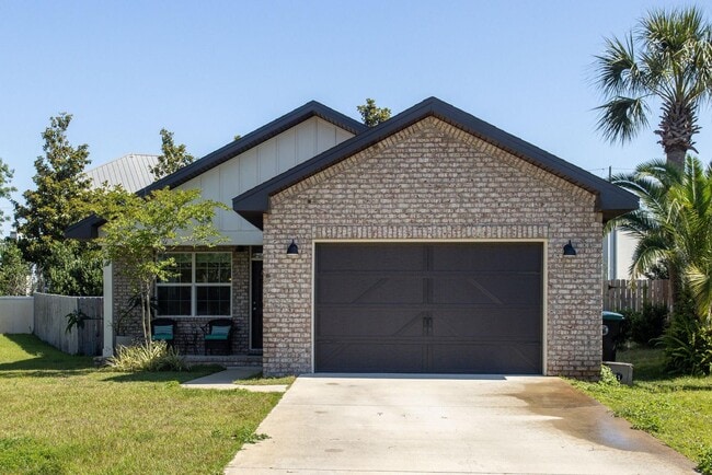 Photo - 92 Trista Terrace Ct House