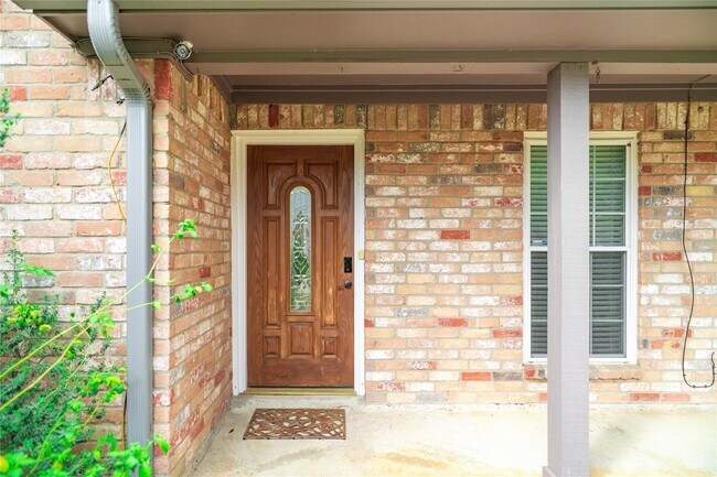 18310 Spellbrook Dr