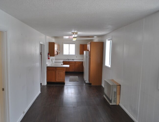 Photo - 1215 W Pine St