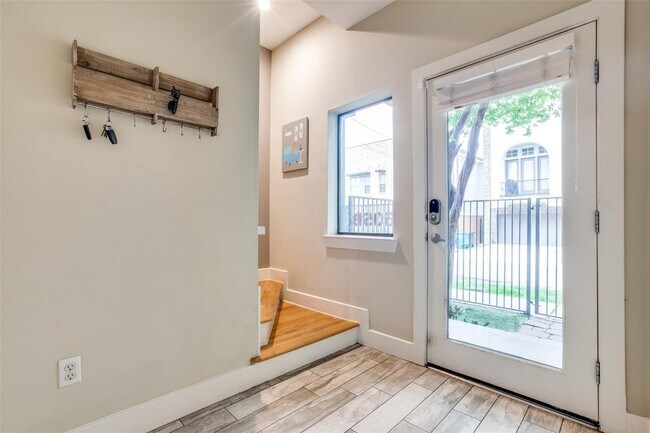 1605 Bonner St Unit A