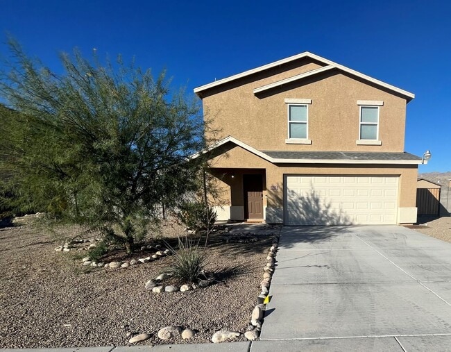 Building Photo - 3BR Fully Furnished Vacation Rental Utilities Included
