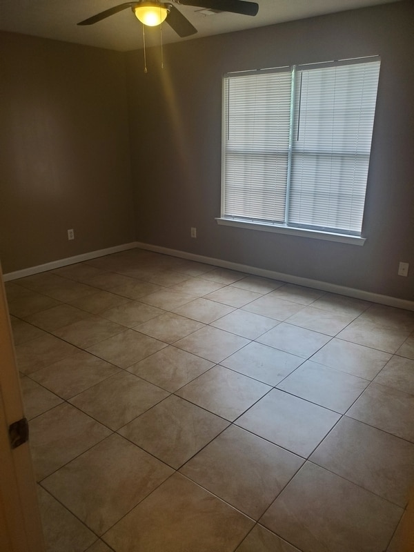 Photo - 6227 Dorsett Shoals Rd