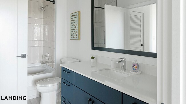 1007 S Mint St Unit 914