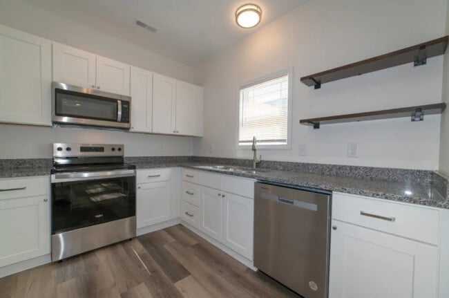 Photo - Midway Townhome