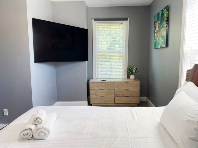 1824 Highland Ave Unit SI ID1056067P