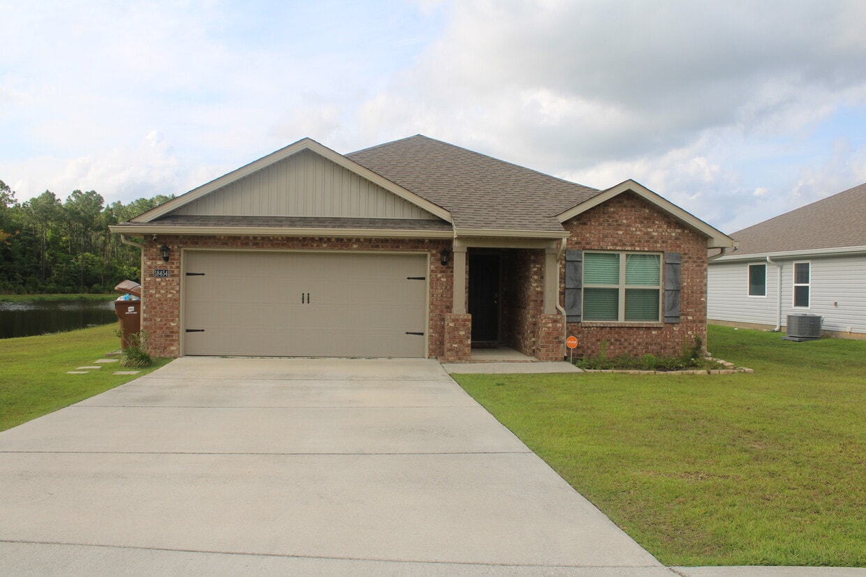 Photo - 18454 Elkwood Dr (Gulfport, MS)