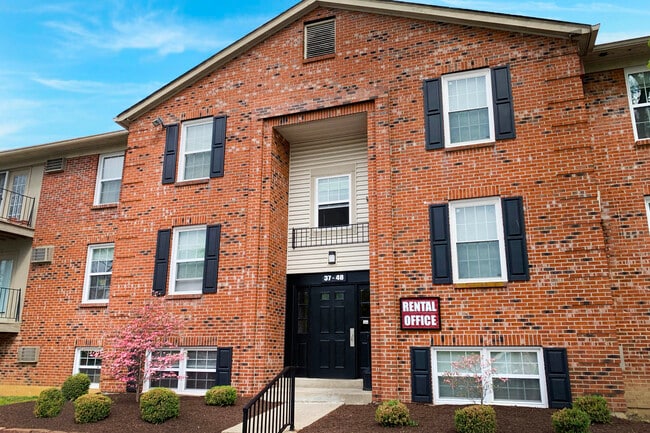 Concord Woods Apartments - Concord Woods Apartments