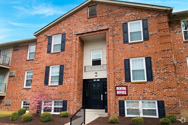 Building Photo - Concord Woods Apartments
