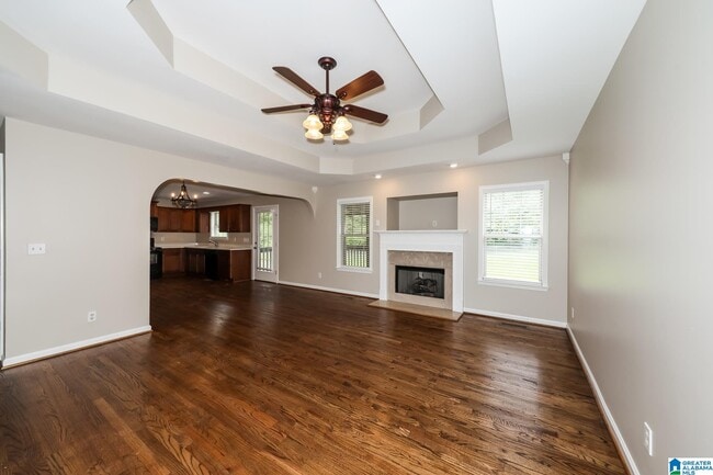 Photo - 725 Starlite Dr