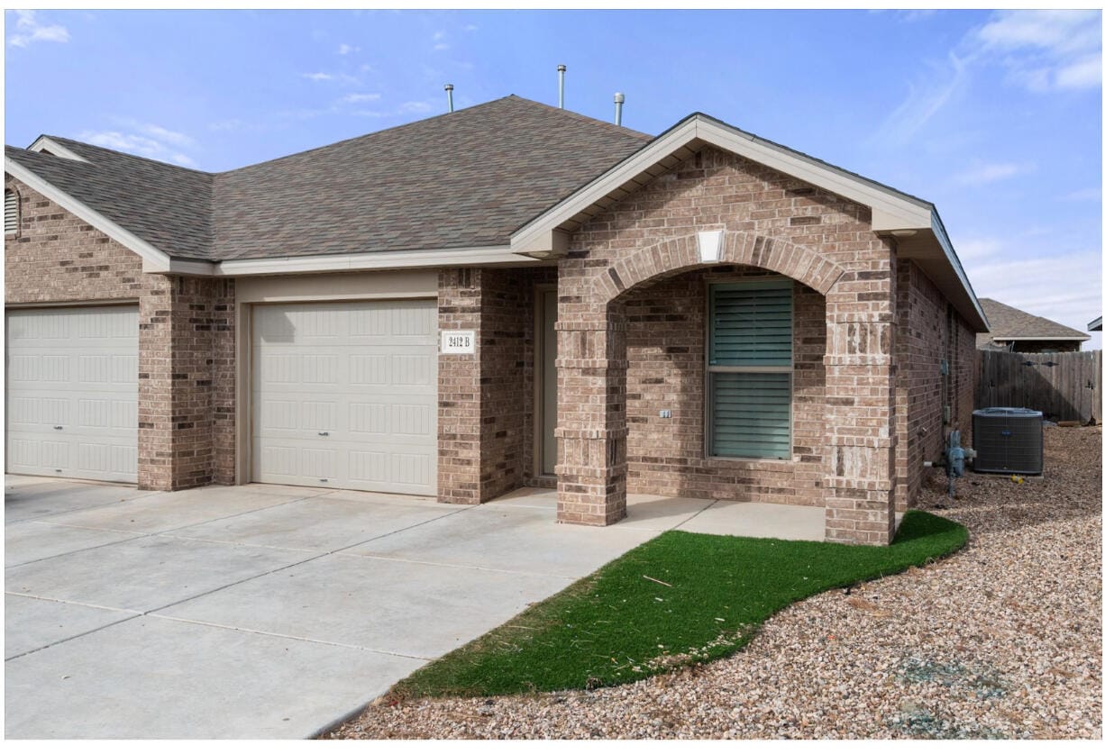 Photo - 14408 Avenue X