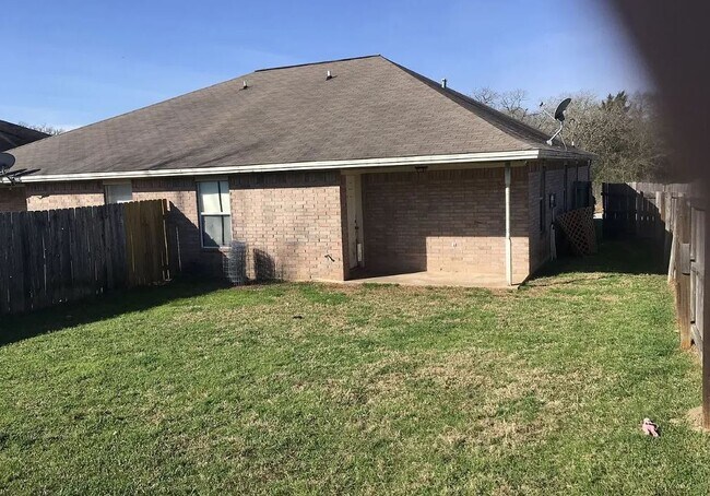 Photo - 1742 Rock Hollow Loop Unit 1742