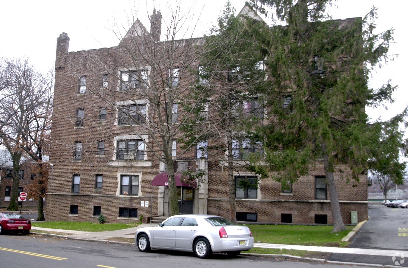 Photo - 279 4th Ave Apartments