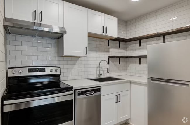 Building Photo - The Catalina Rental