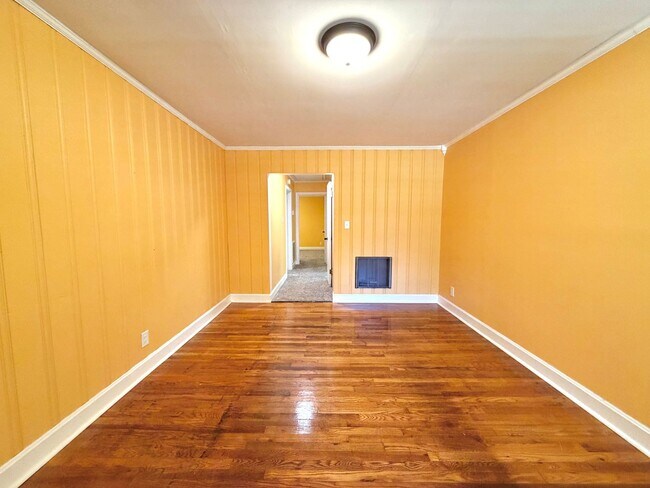 Photo - 857 Greenwood Ave Unidad A