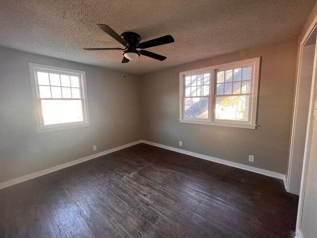 Photo - 512 E Sherman Ave Unit 1