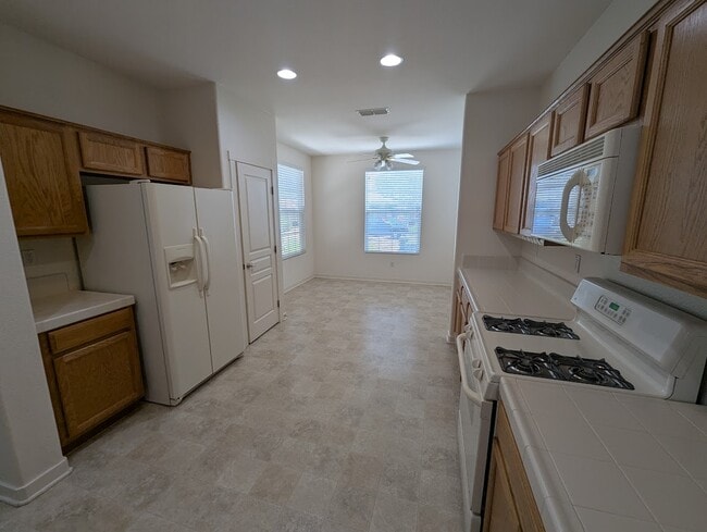 Photo - 398 Marigold Ln