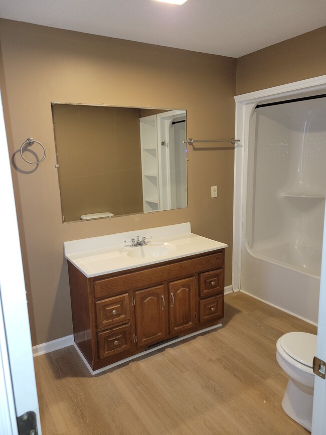 Photo - 64 Howard Carr Rd