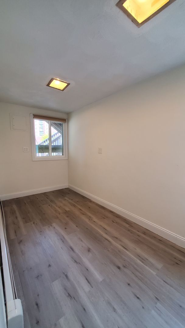 Photo - ALLSTON 2 BED WITH UPDATED KITCHEN - DISHWASHER