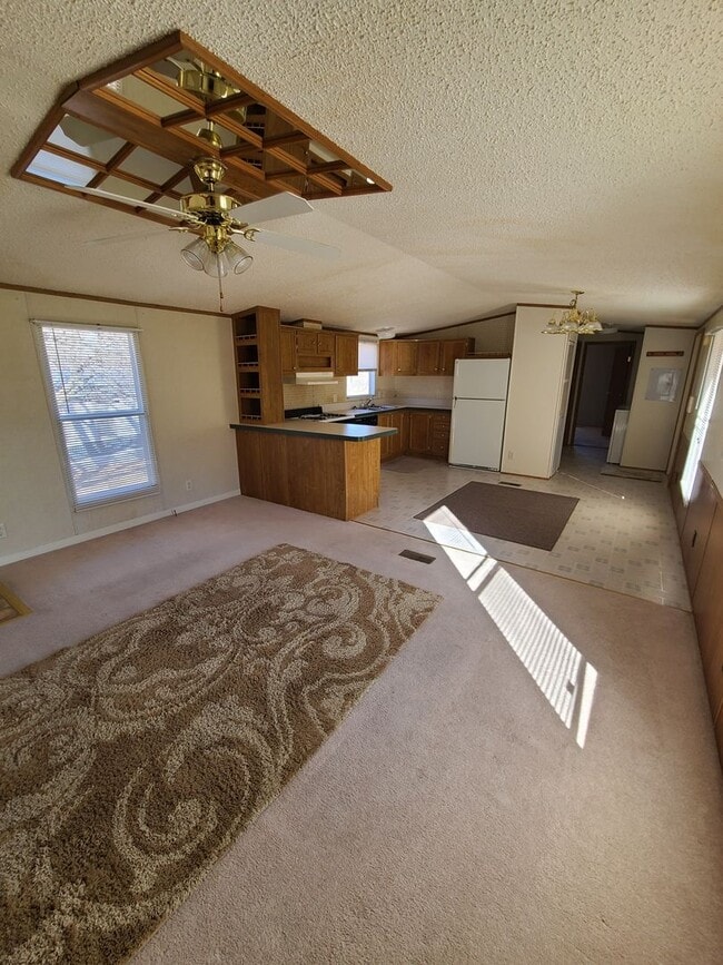 Photo - Newer 2 Bed 1 Bath Mobile Home
