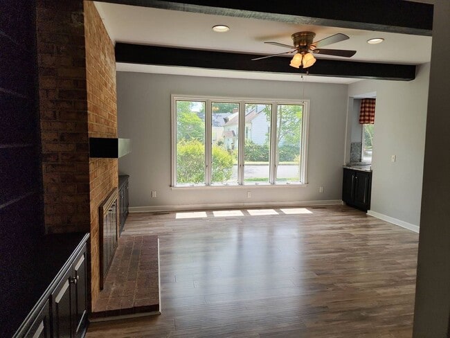 Photo - Incredible 5 Bedroom Home with Detached Garage in West Point!