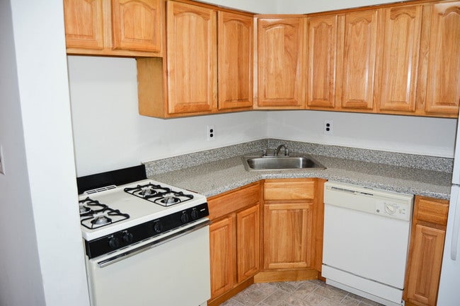 Photo - Brookwood at Holbrook