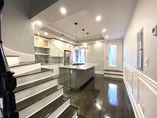Photo - 209 Green St Unit 2