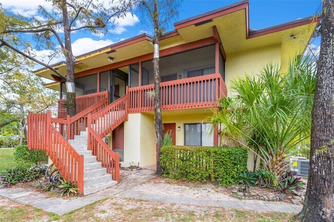 Building Photo - 2062 NW 43 Terrace Unit 2 Rental
