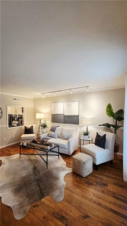 Photo - 3119 Colonial Way Unidad F