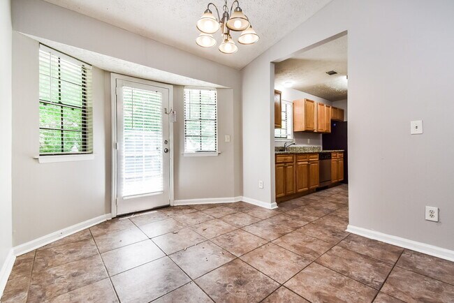 Photo - 4114 Red Laurel Way SW