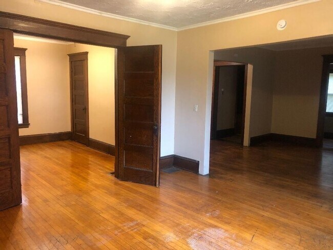 Photo - 2937-2939 Fremont Avenue North Unit 2