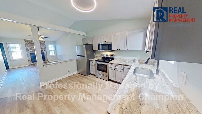 302 Hilda Rd