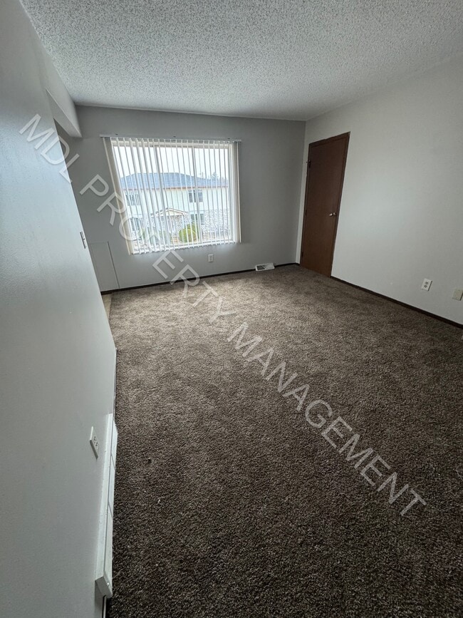 Photo - Thomas White Apartments*