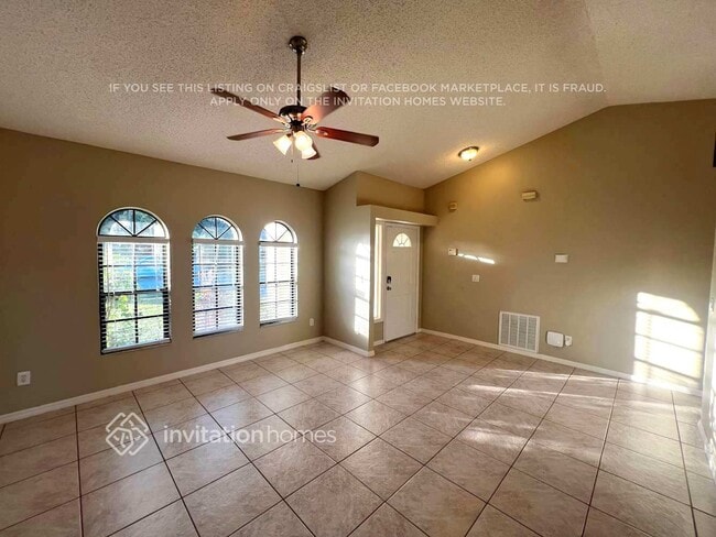 Photo - 1649 SE Lorraine St