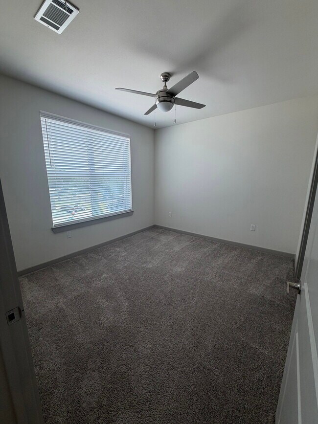 Photo - 1101 Gallagher Dr Unit 8107