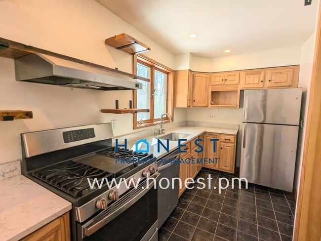 Photo - 5 Manchester Ln