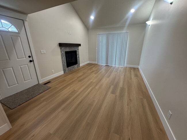 Photo - Beautiful Cottonwood Heights Duplex!