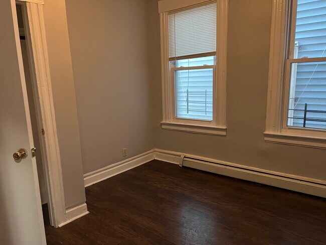 3rd Bedroom - 15 William St Unit #1