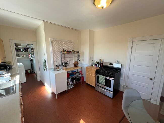 Photo - 51 Ibbetson St Unidad #3