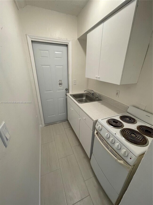 Photo - 4740 NW 7th Ave Unit 3