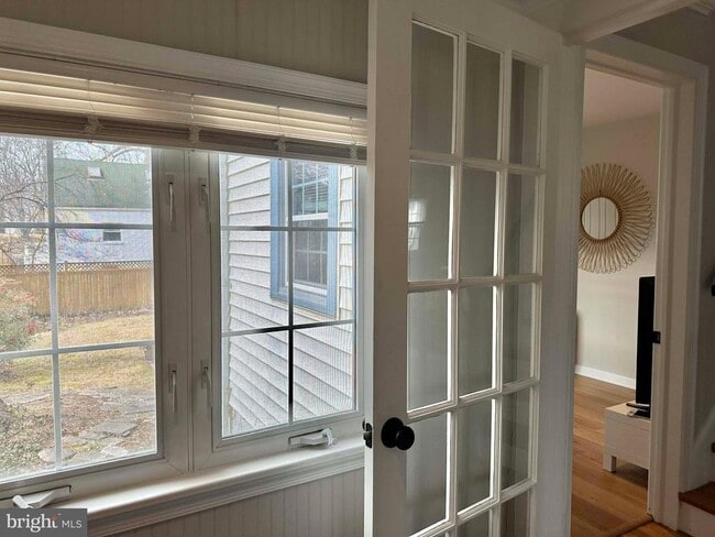 Photo - 1228 N Stuart St